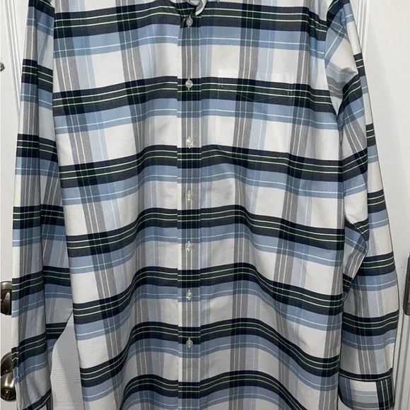 L.L. Bean Men's Blue and Black Plaid Button-Down Shirt - Picture 1 of 3